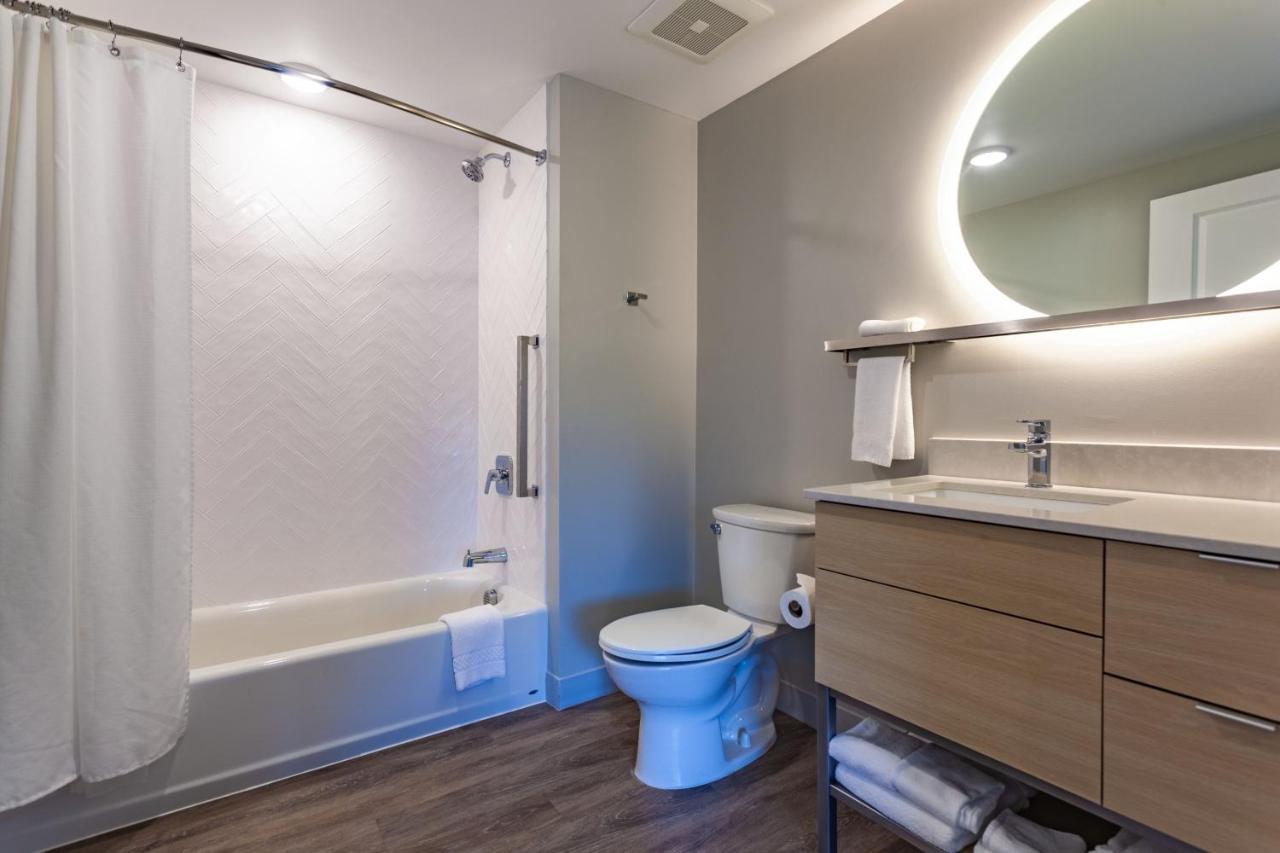 Towneplace Suites By Marriott Raleigh - University Area Exterior foto